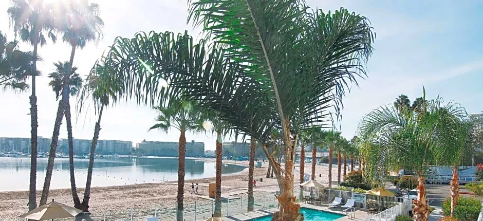 Jamaica Bay Inn Marina Del Rey Tapestry Collection by Hilton