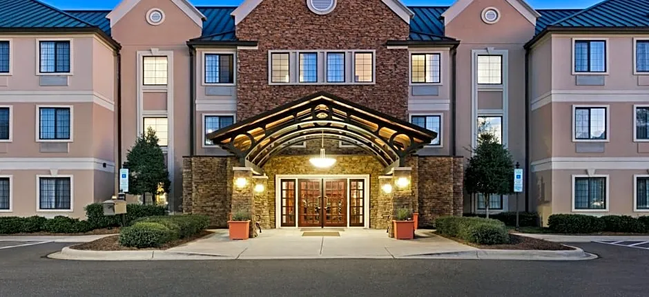 Staybridge Suites - Charlotte Ballantyne by IHG
