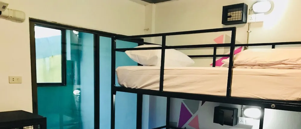 Bodega Patong Phuket