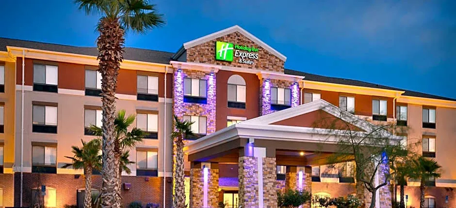 Holiday Inn Express & Suites El Paso I-10 East By IHG