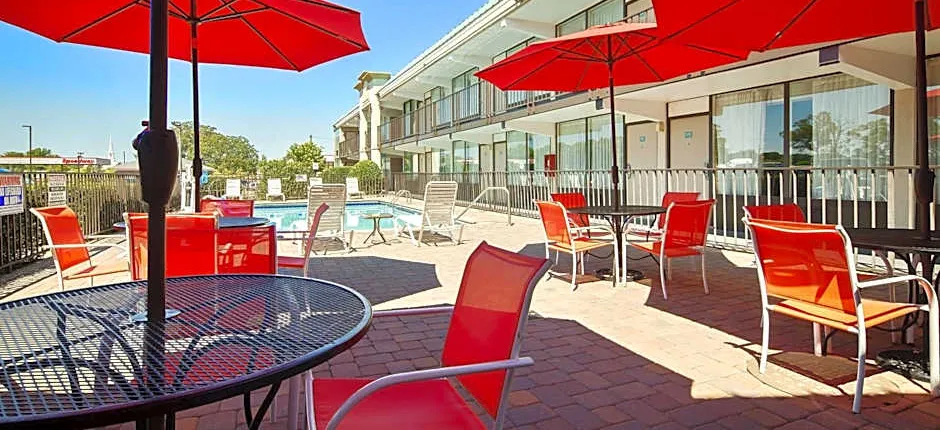 Best Western Heritage Inn