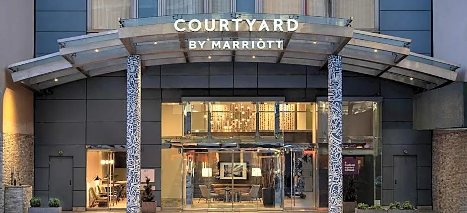 Courtyard by Marriott New York Manhattan/Soho