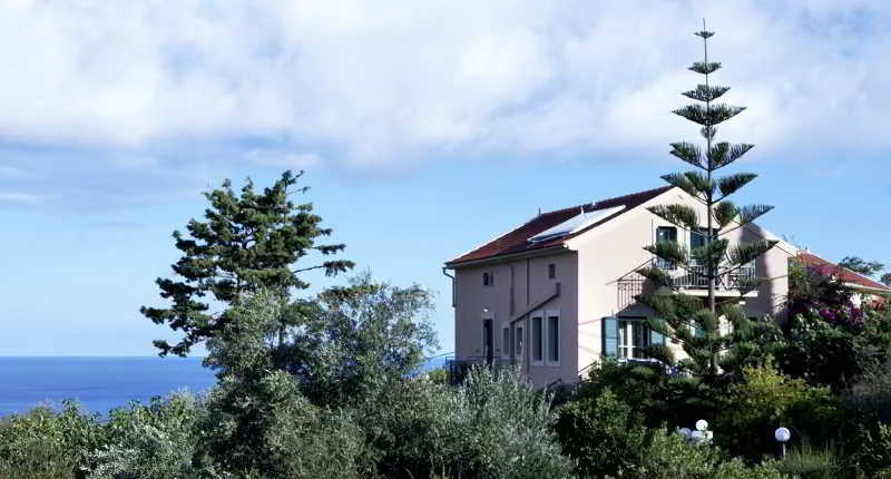 Dafnoudi Hotel Apartments
