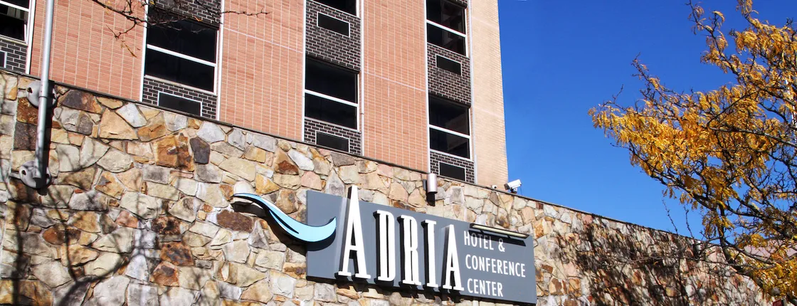 Adria Hotel And Conference Cen