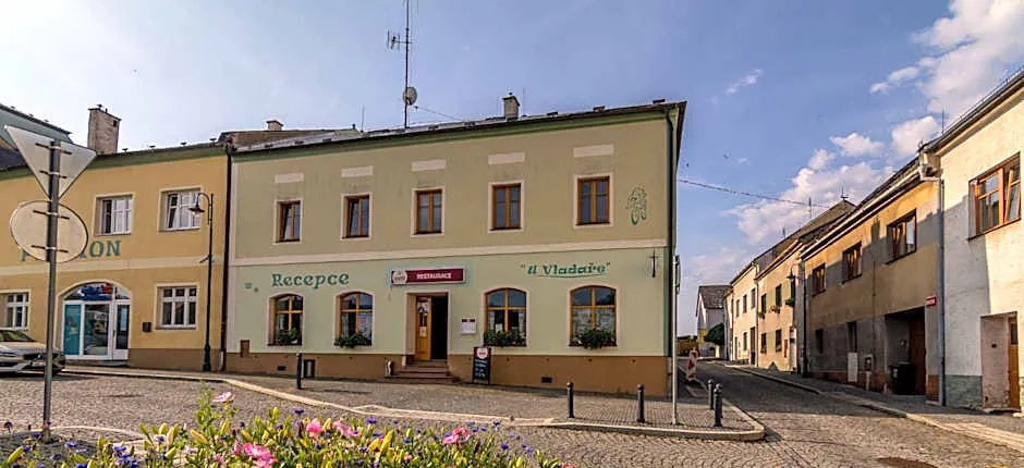 Penzion a restaurace U Vladaře