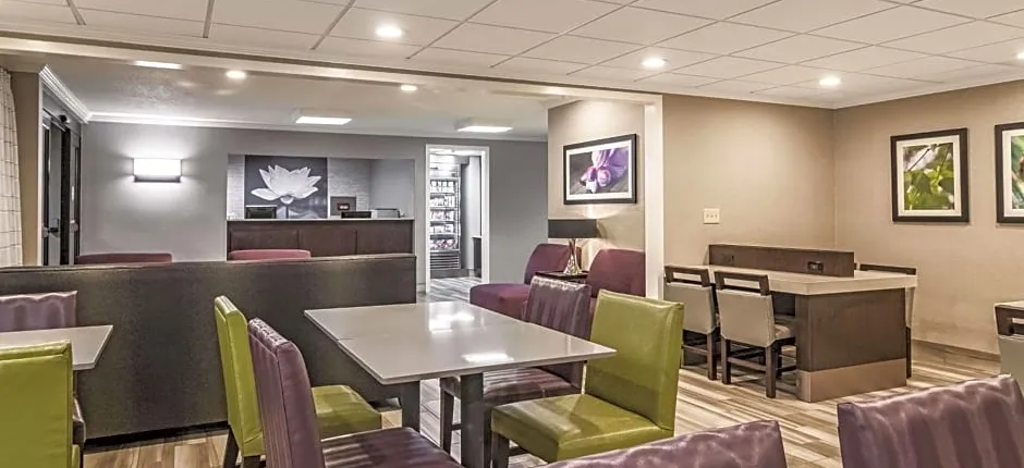 Wingate by Wyndham Brunswick GA / I-95