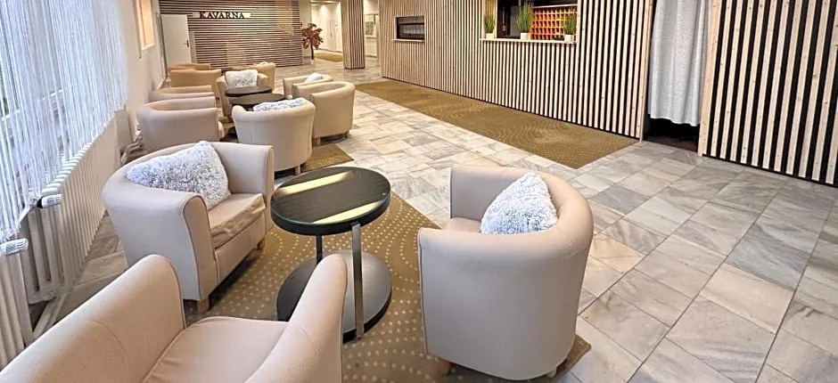 Horský hotel Jelenovská s bazénem v ceně