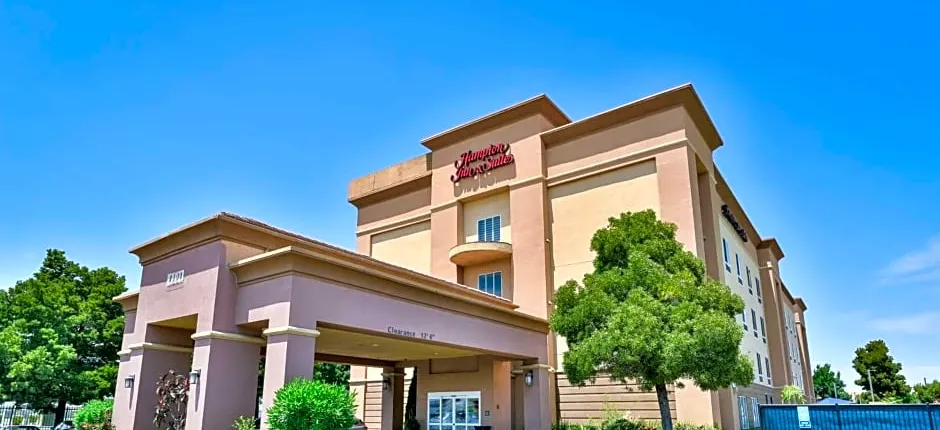 Hampton Inn By Hilton & Suites Pittsburg