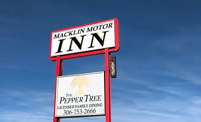 Macklin Motor Inn