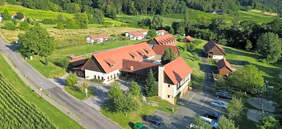 JUFA Hotel Tieschen