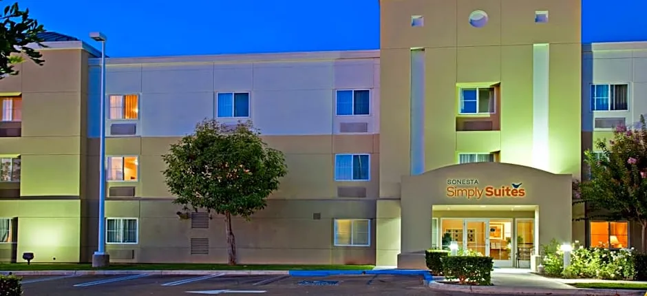 Sonesta Simply Suites Irvine Spectrum