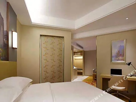 Vienna Hotel(Wenzhou Chashan University City Branch)