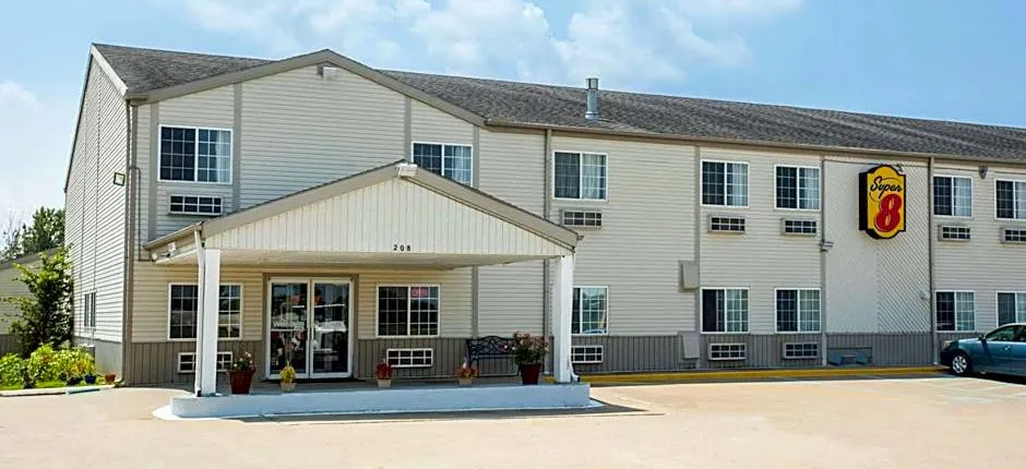 Super 8 by Wyndham Sweet Springs