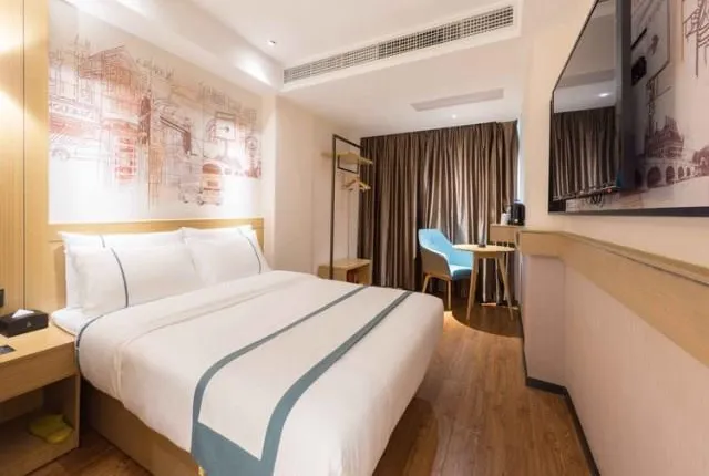 City Comfort Inn Hotel (Guangzhou Zengjiao Jushu Subway Station)