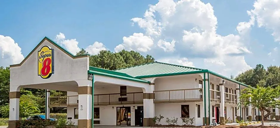 Super 8 by Wyndham Dothan