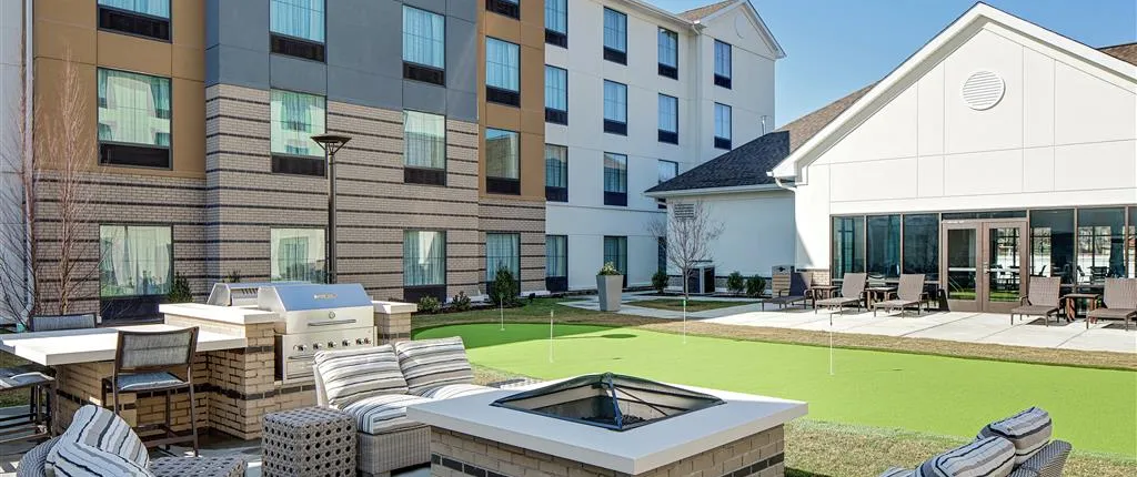 Homewood Suites By Hilton Ronkonkoma