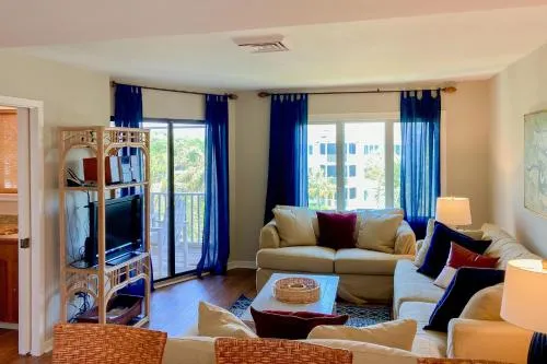 303 D Port O Call by AvantStay Oceanfront Penthouse