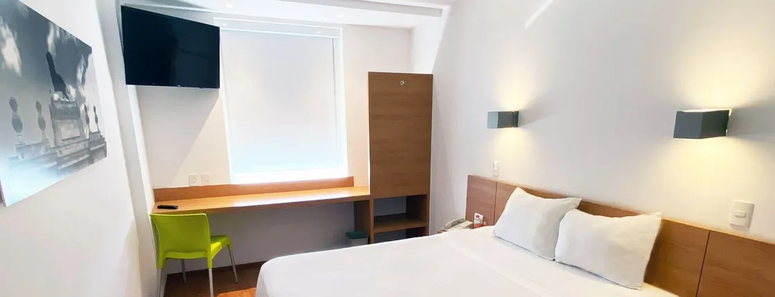 Sleep Inn Leon Antares