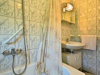 Charming Holiday Home With Swimming Pool in Nova Vas, Porec