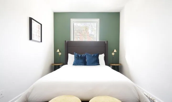 Sonder at Euclid Court