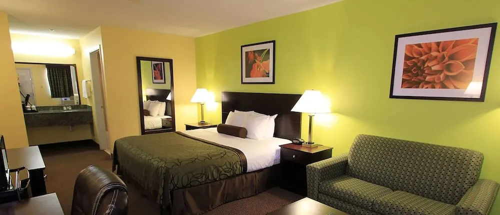 Days Inn by Wyndham Round Rock