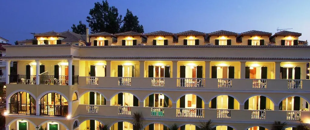 Denise Beach Hotel