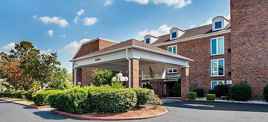 Baymont by Wyndham Montgomery AL