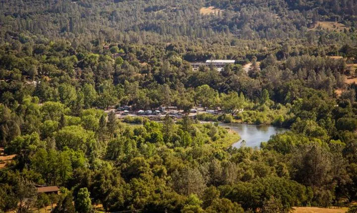 Ponderosa Camping Resort One Bedroom Cabin 2