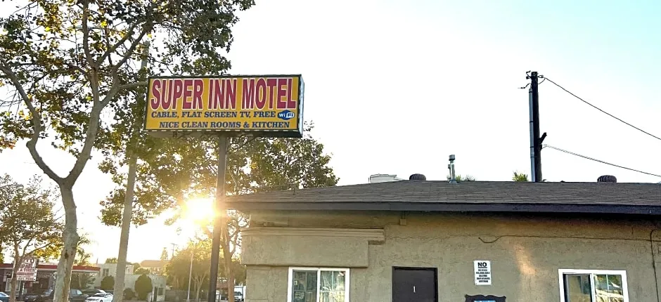 Super Inn