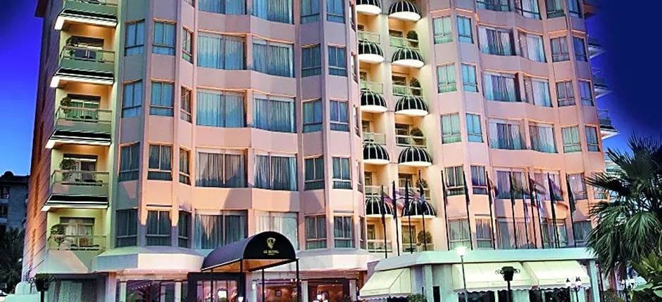 Le Royal Hotel