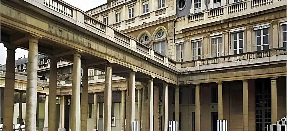 Grand Hotel Du Palais Royal