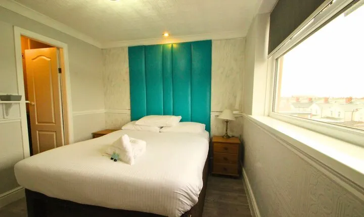 OYO Abbey Lodge Hotel