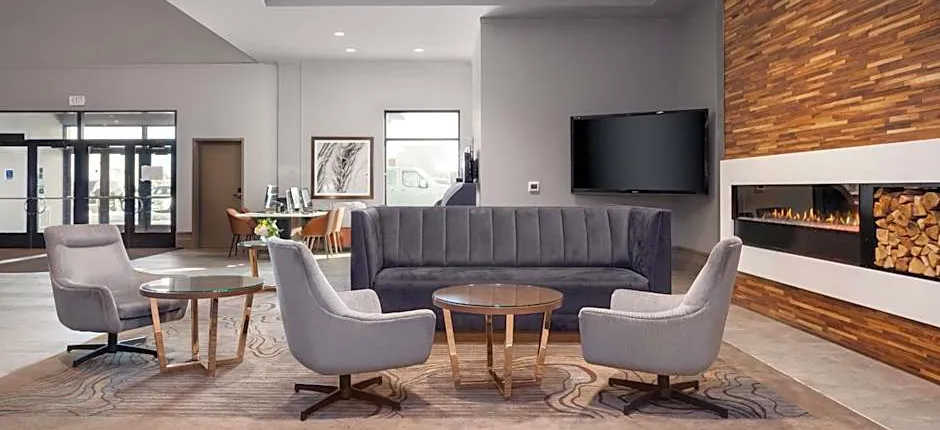 Delta Hotels by Marriott Fargo