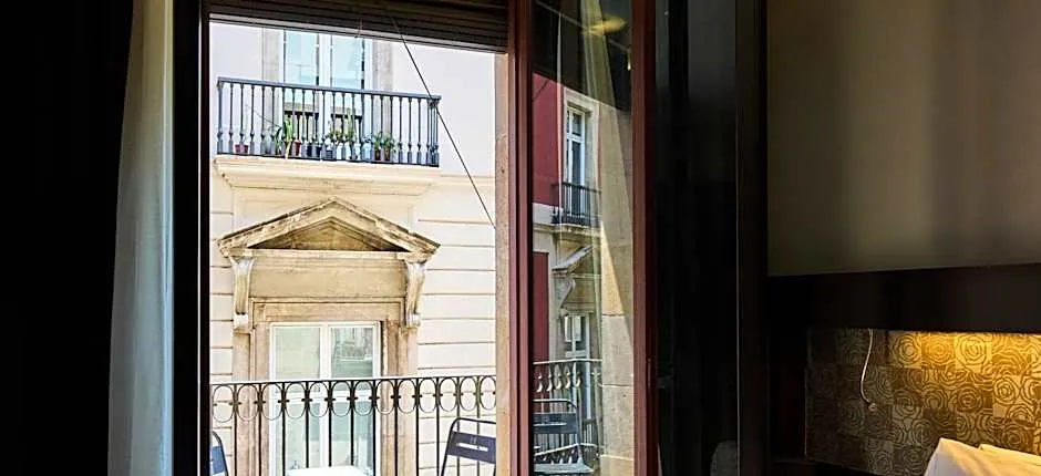 Catalonia Port Hotel