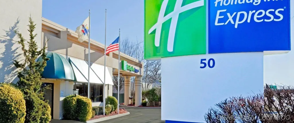 Holiday Inn Express Paramus