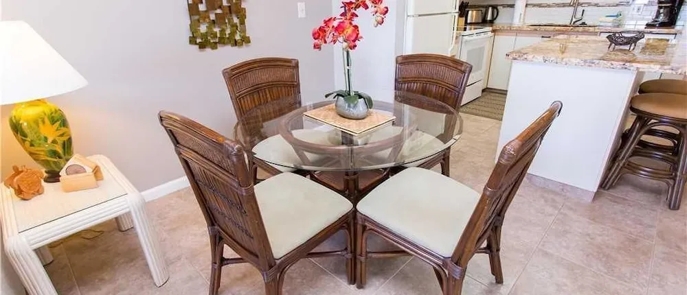 Maui Banyan H503 - One Bedroom Condo with Ocean View