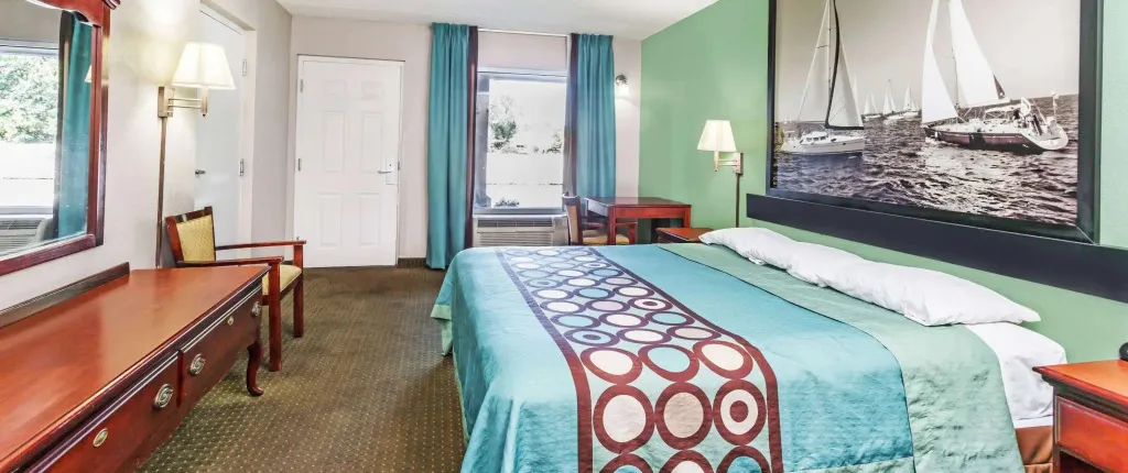 Super 8 by Wyndham Marianna