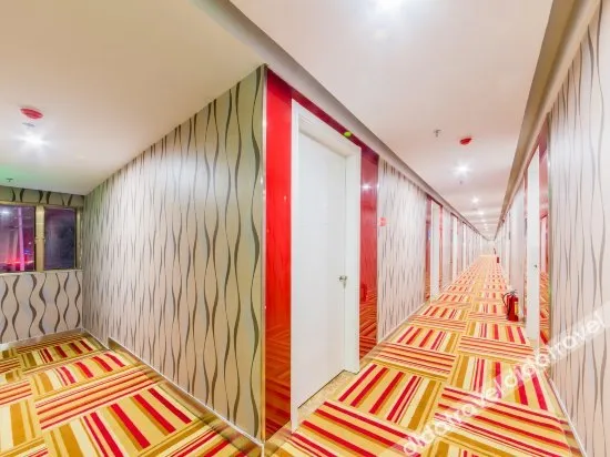 Thank You Express Hotel (Guangzhou New Baiyun Airport)
