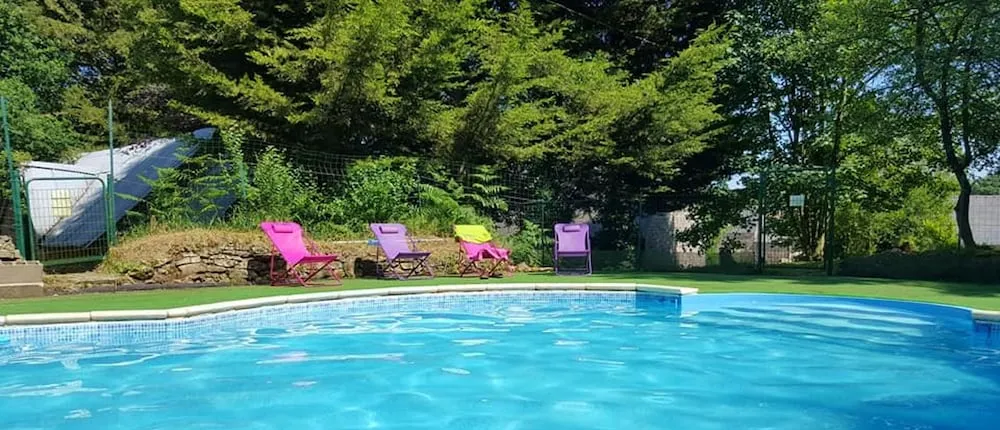 House With 2 Bedrooms in Plésidy, With Pool Access, Furnished Garden a