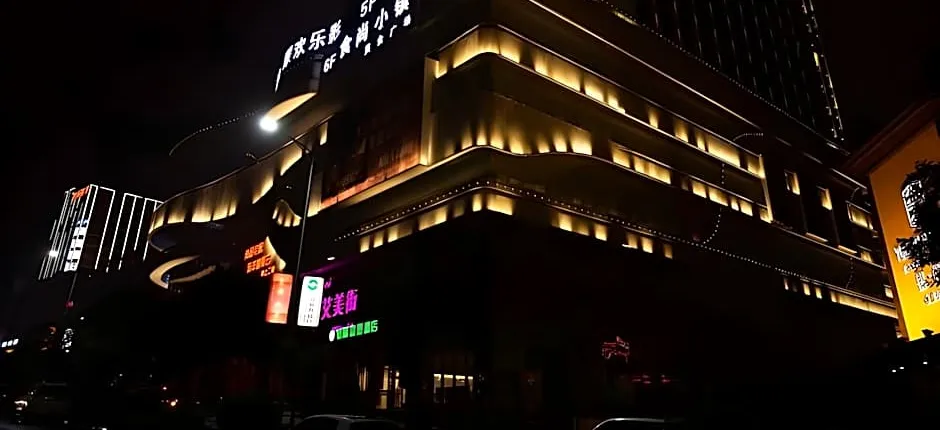 GreenTree Inn Pingliang Jinding Times Square