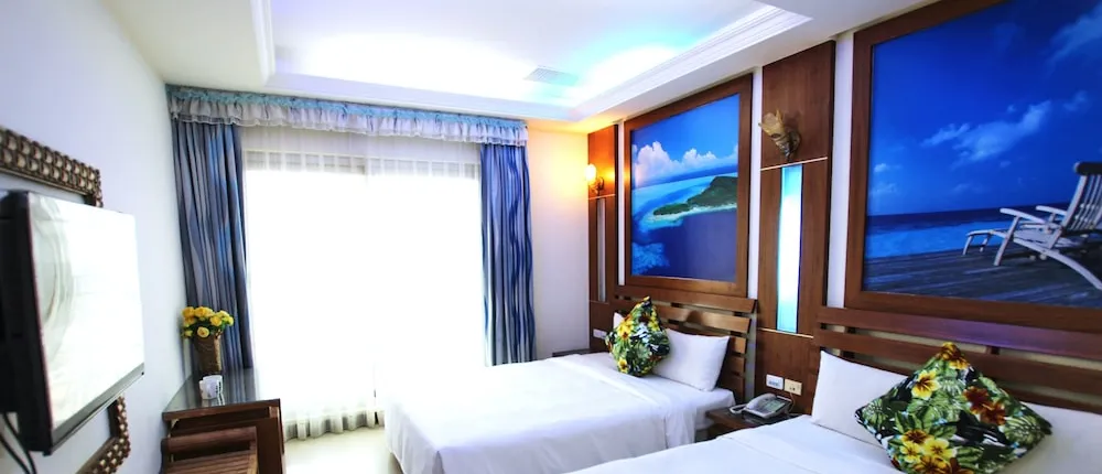 Seashell Bay Hotel