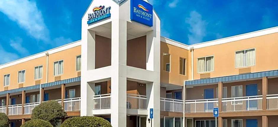 Baymont by Wyndham Savannah Midtown