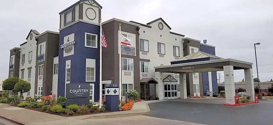 Country Inn & Suites by Radisson, San Carlos, CA