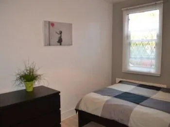 Artists Cottage nr. Crystal Palace