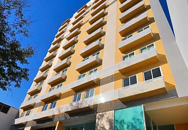 Mont Blanc Suites Duque de Caxias