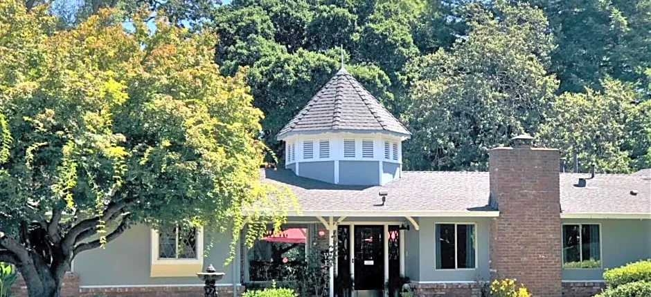 Stahlecker House