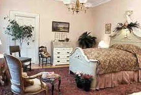 Pillsbury House Bed & Breakfast