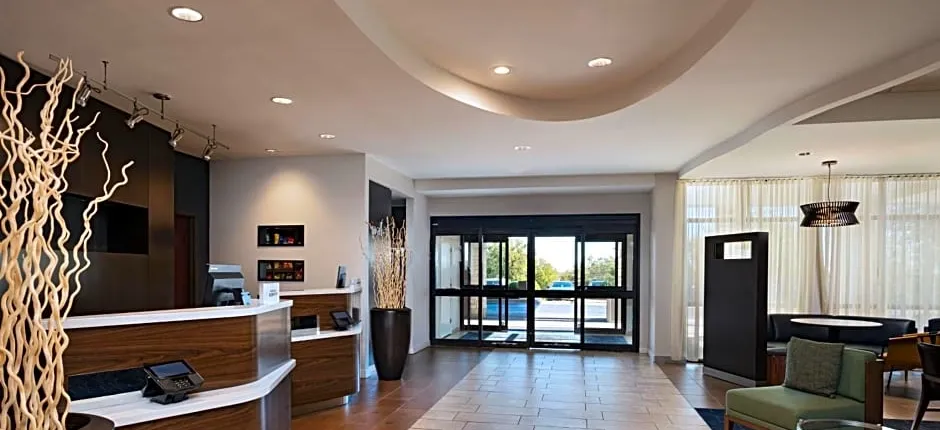 Courtyard by Marriott Austin Airport