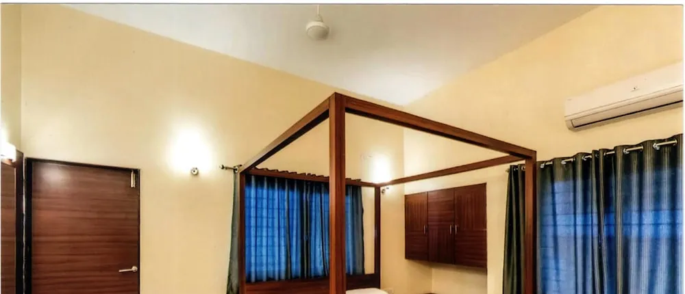 Hotel Darshan Executive