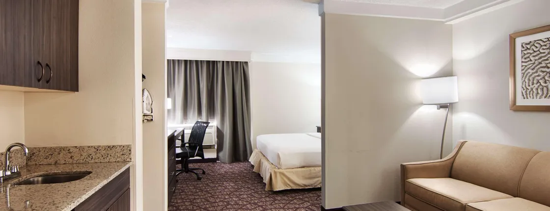 BEST WESTERN AIRPORT INN